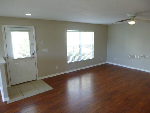Image 5 of 34 For 10932 Brickside Court