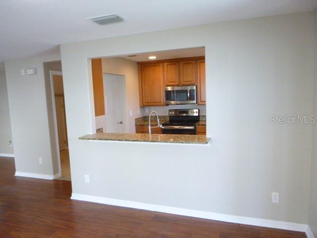 Image 9 of 34 For 10932 Brickside Court