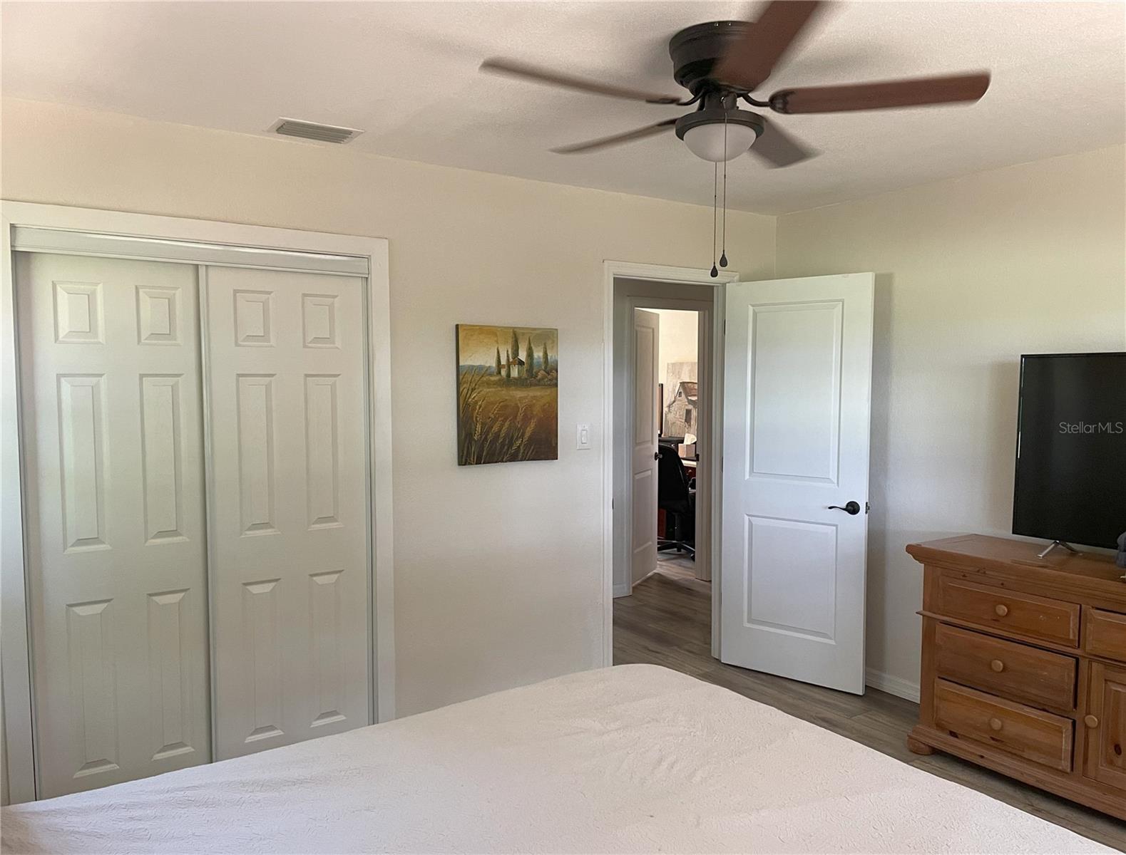 Image 11 of 30 For 2748 Cr 543  