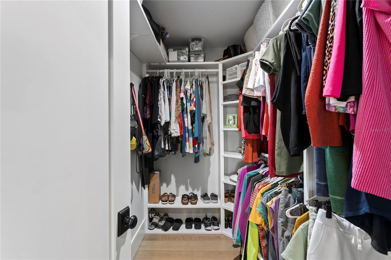 Listing photo id 22 for 4649 Neptune Drive Se