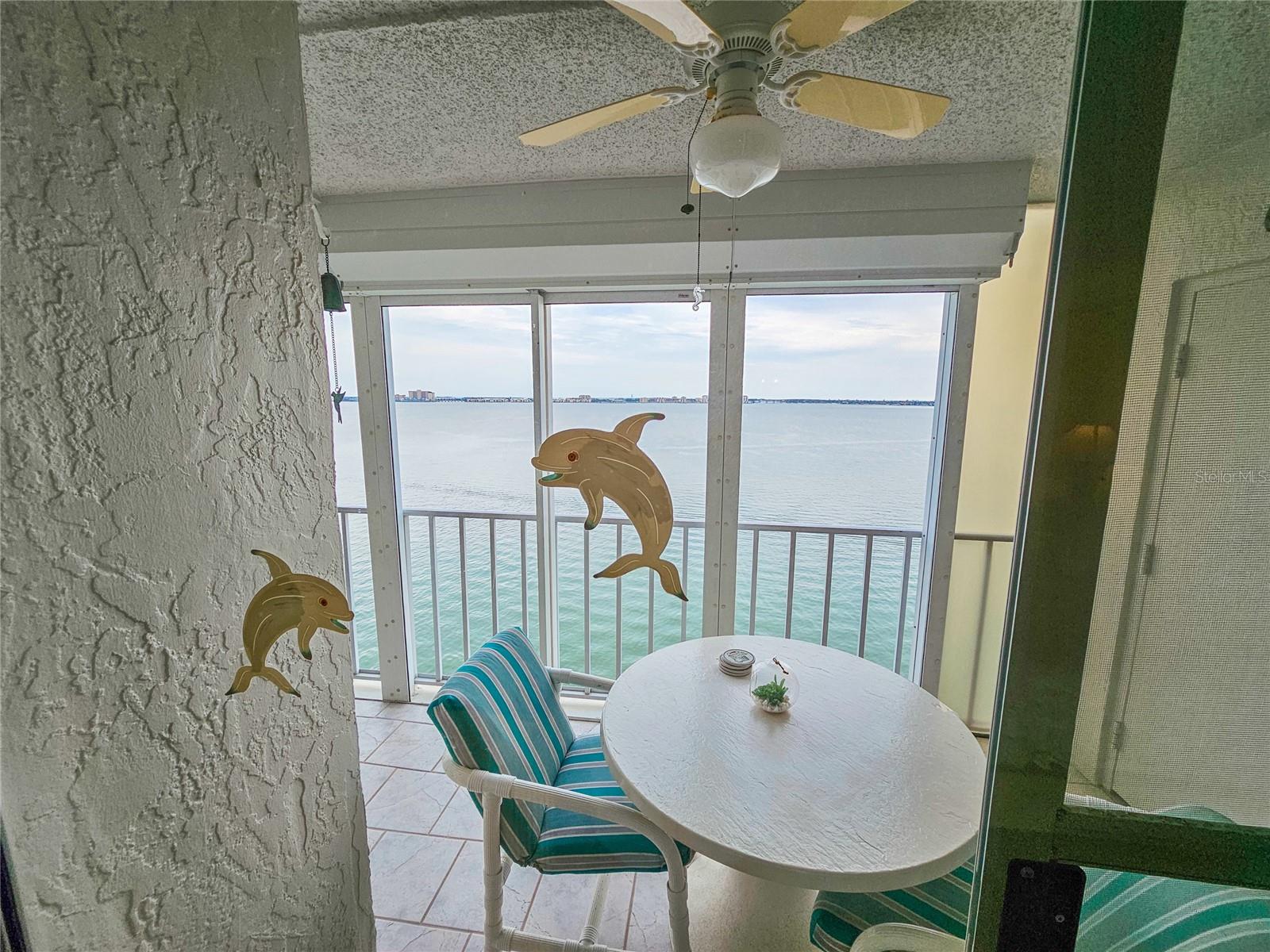 Image 17 of 36 For 6060 Shore Drive S 906