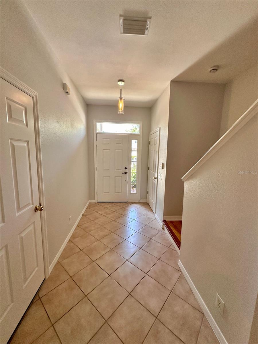 Image 13 of 35 For 608 Black Lion Drive Ne