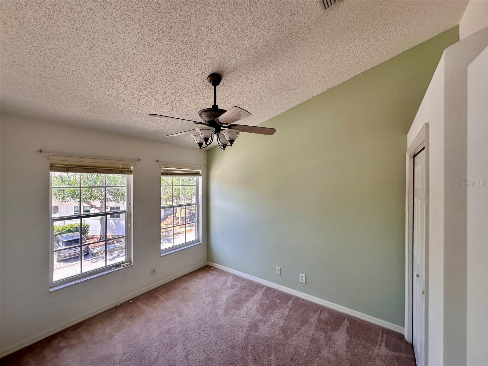 Image 25 of 35 For 608 Black Lion Drive Ne