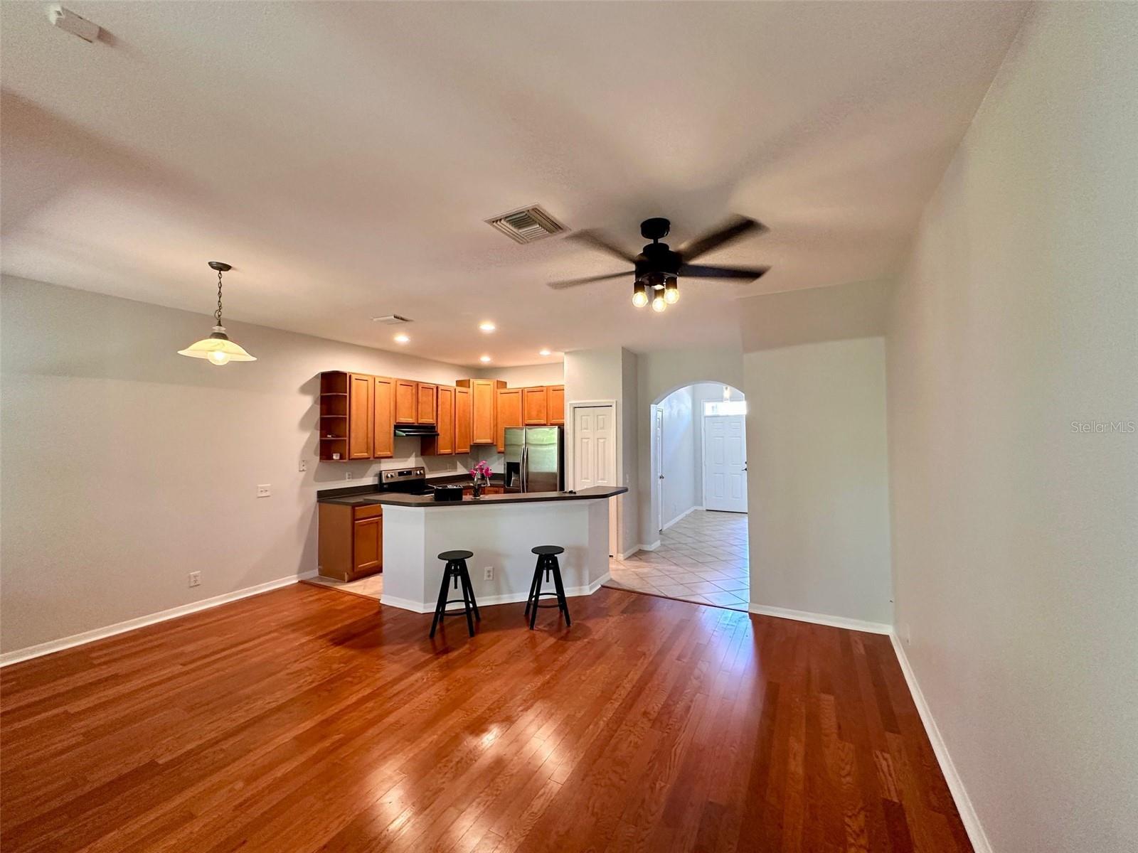Image 6 of 35 For 608 Black Lion Drive Ne