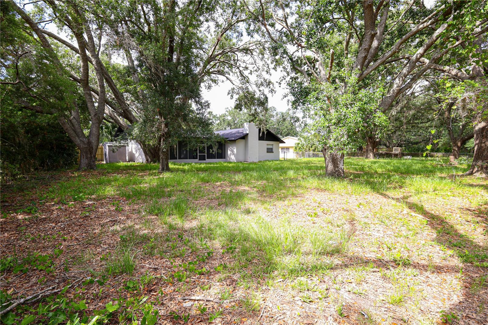 Image 35 of 42 For 4260 Saint Lawrence Drive