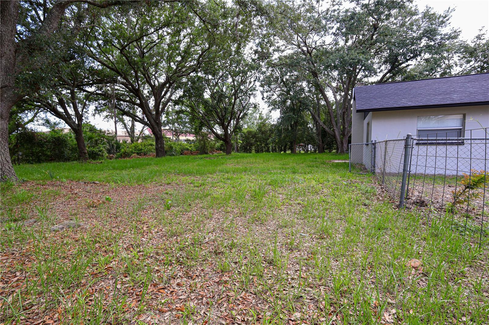 Image 36 of 42 For 4260 Saint Lawrence Drive