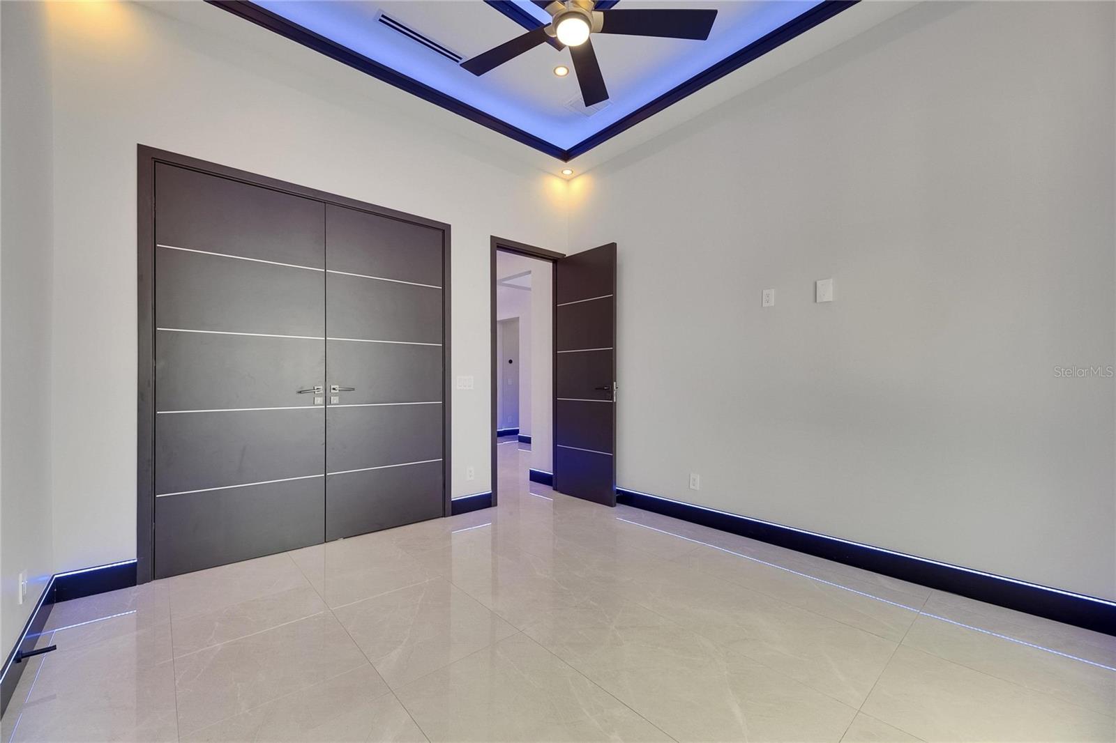 Image 12 of 67 For 6534 Simone Shores Circle
