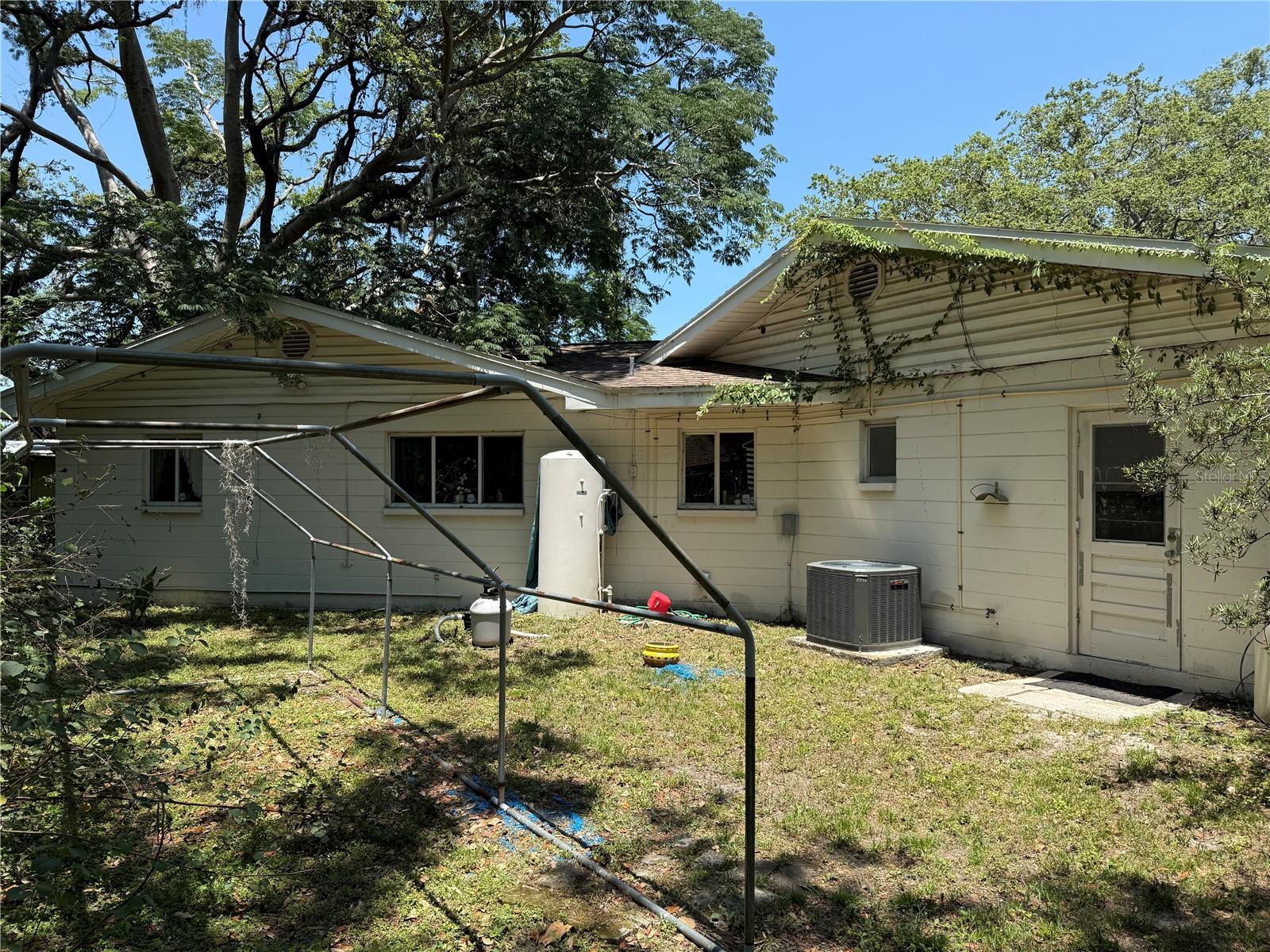Image 11 of 18 For 7601 Pine Hill Drive