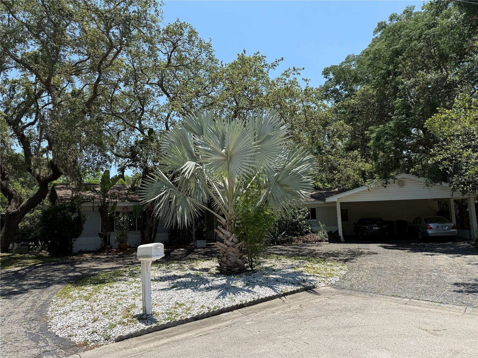 Image 4 of 18 For 7601 Pine Hill Drive