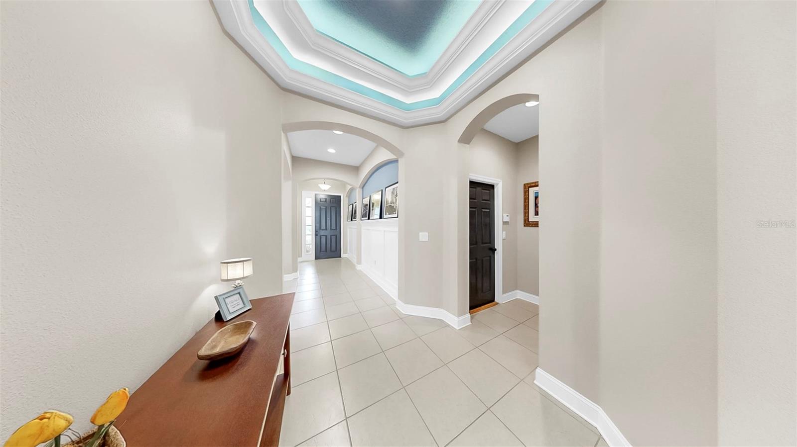 Image 18 of 52 For 17610 Buckingham Garden Drive
