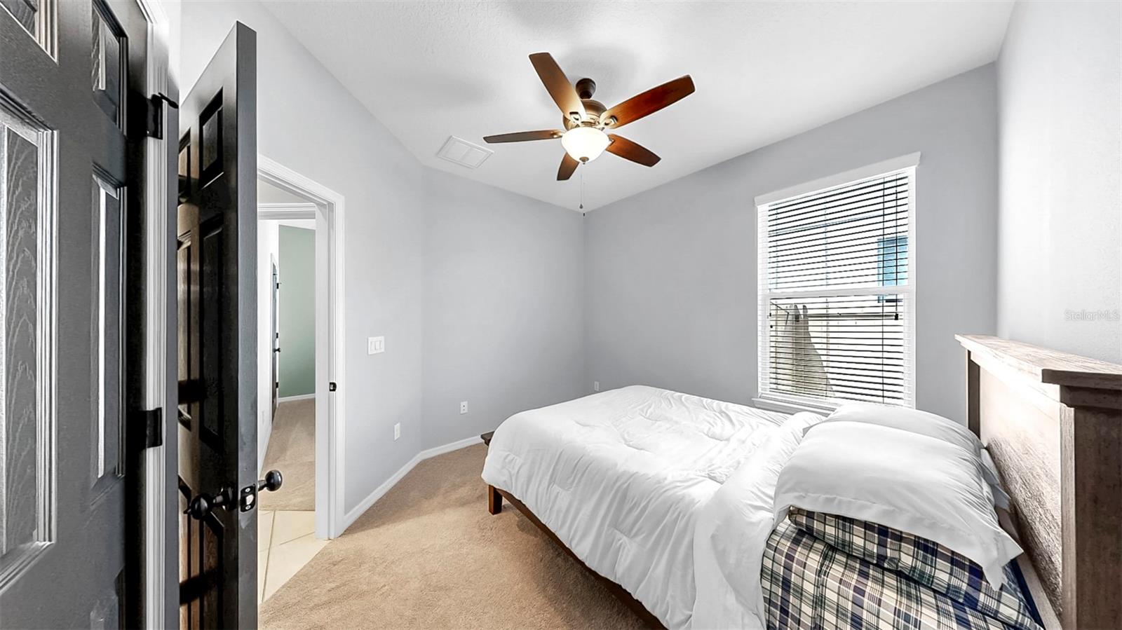 Image 20 of 52 For 17610 Buckingham Garden Drive