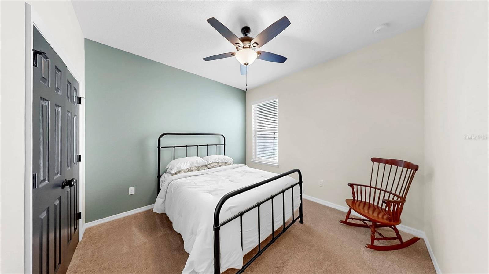Image 22 of 52 For 17610 Buckingham Garden Drive