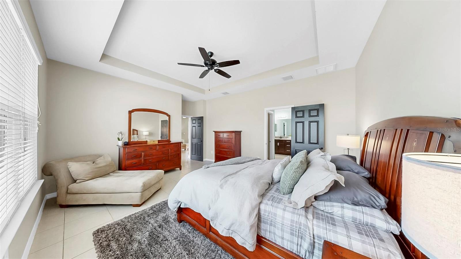Image 41 of 52 For 17610 Buckingham Garden Drive