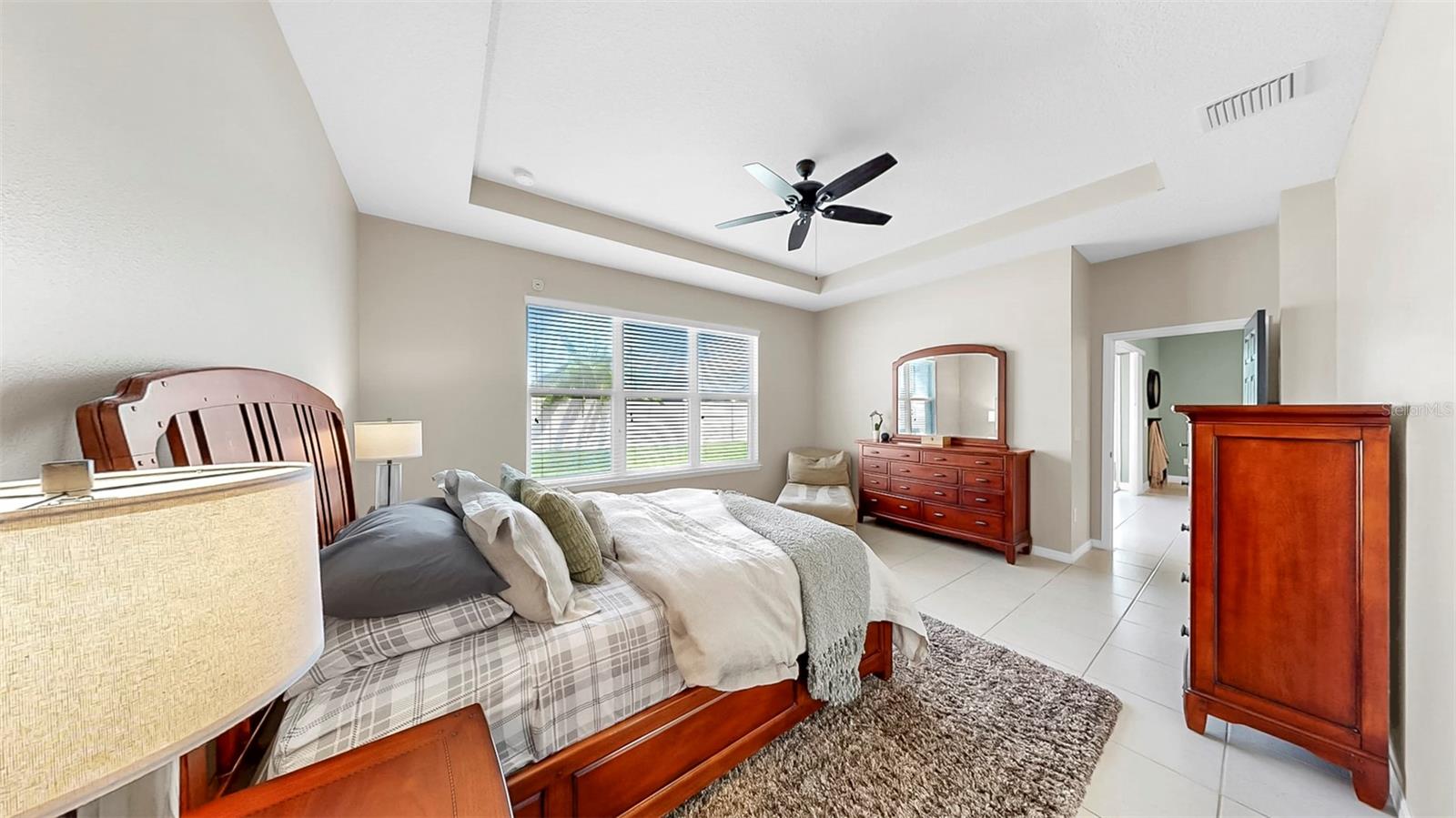 Image 42 of 52 For 17610 Buckingham Garden Drive
