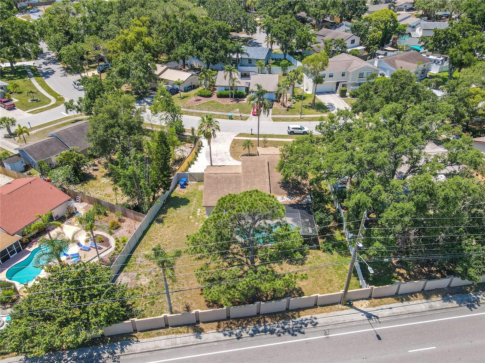 Listing photo id 34 for 3968 Orchard Hill Circle