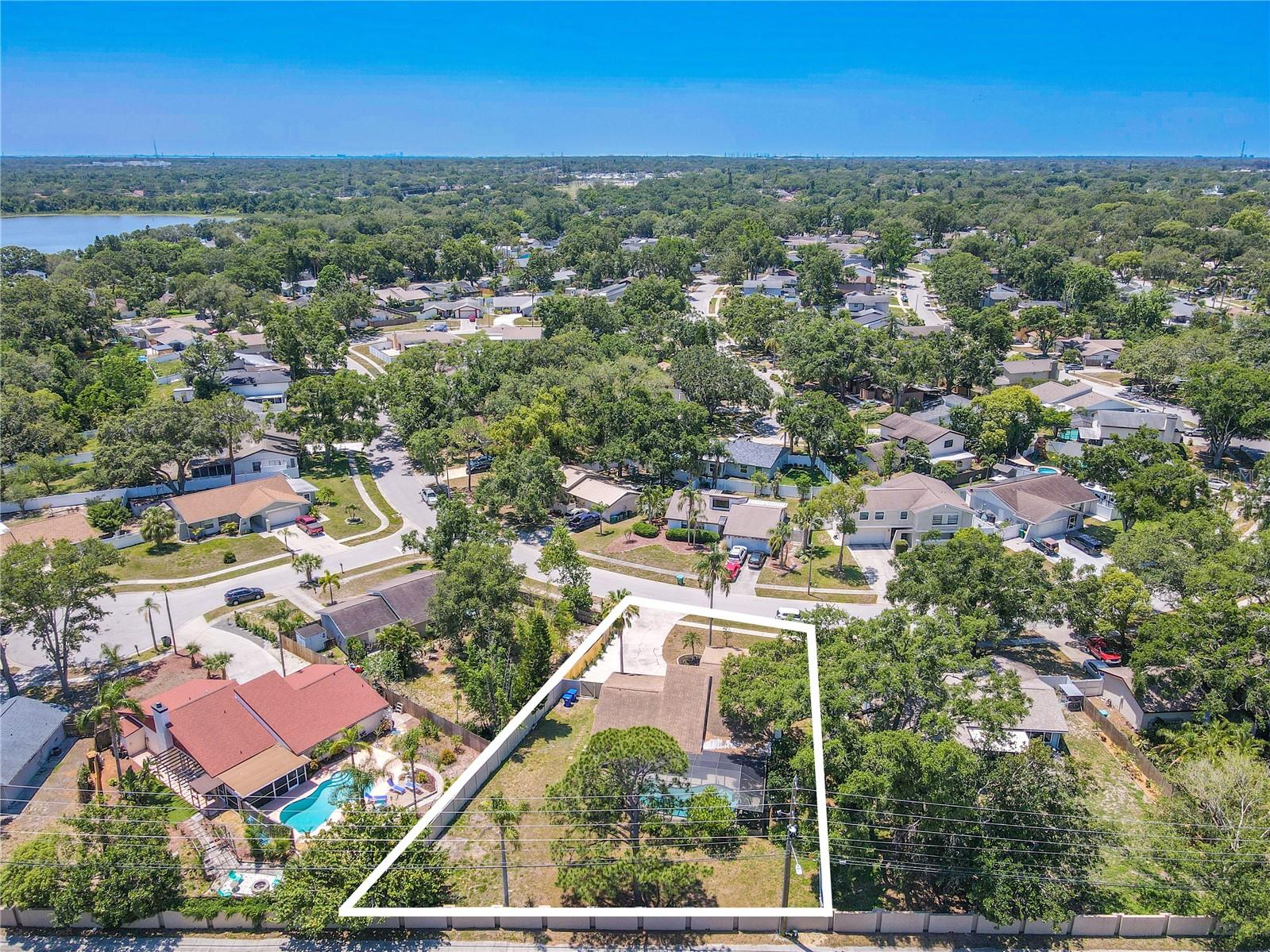 Listing photo id 35 for 3968 Orchard Hill Circle