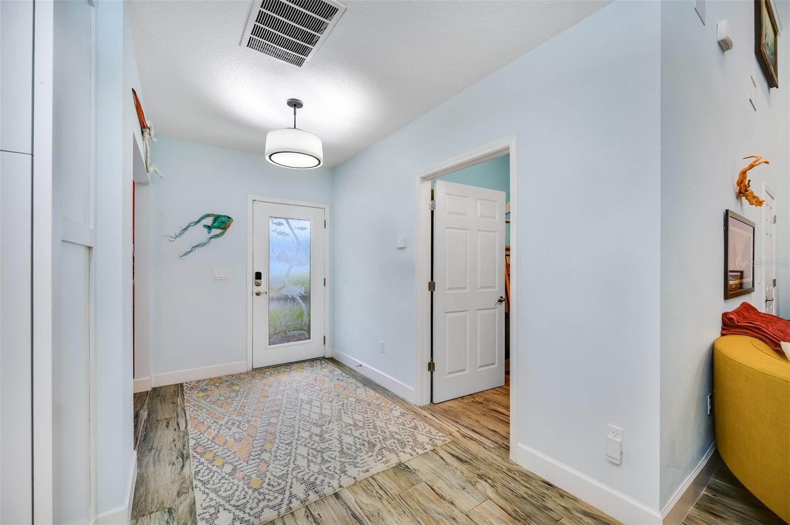 Image 4 of 14 For 4024 Zelar Street