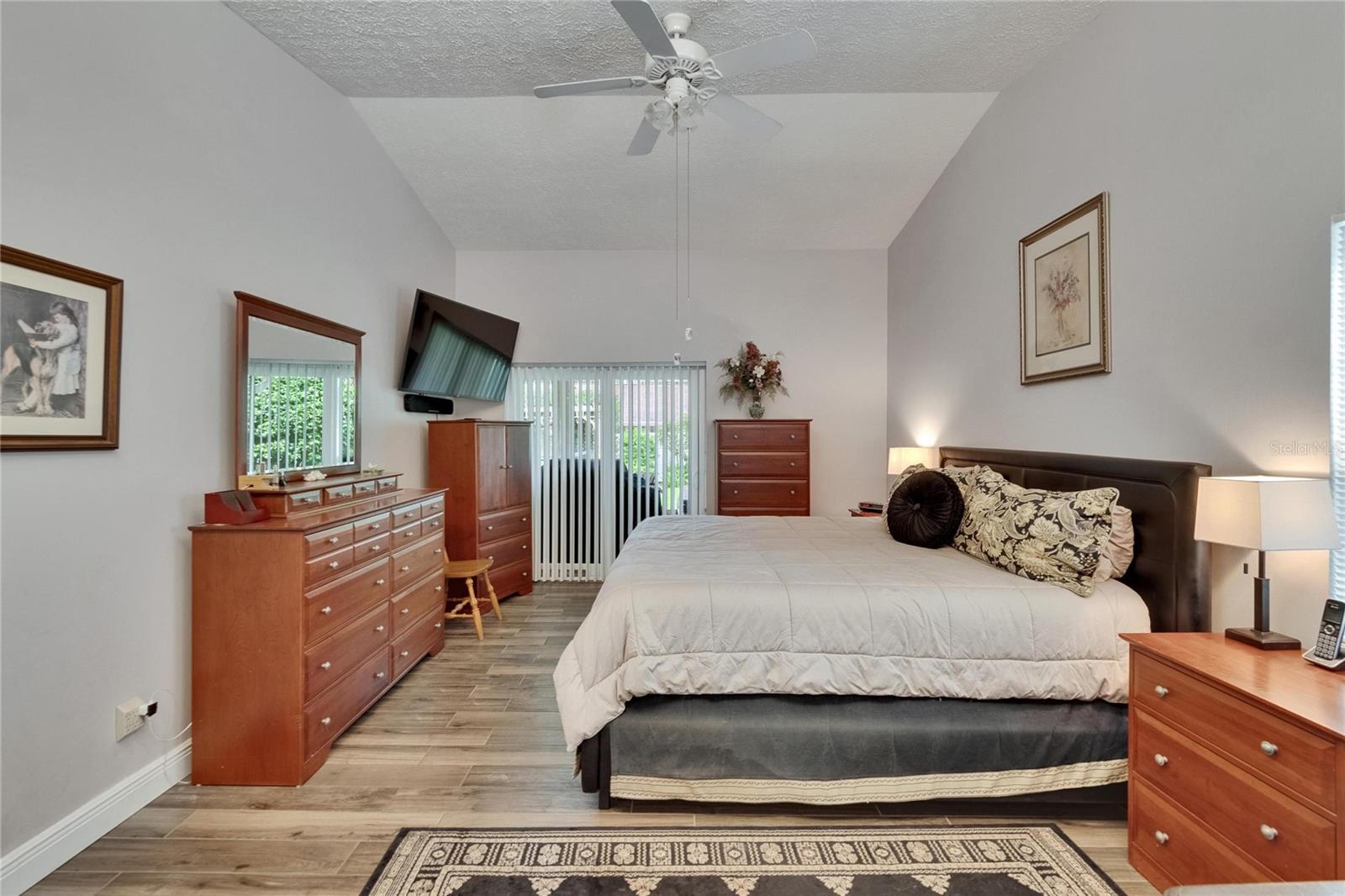 Image 12 of 57 For 905 Balsamina Drive