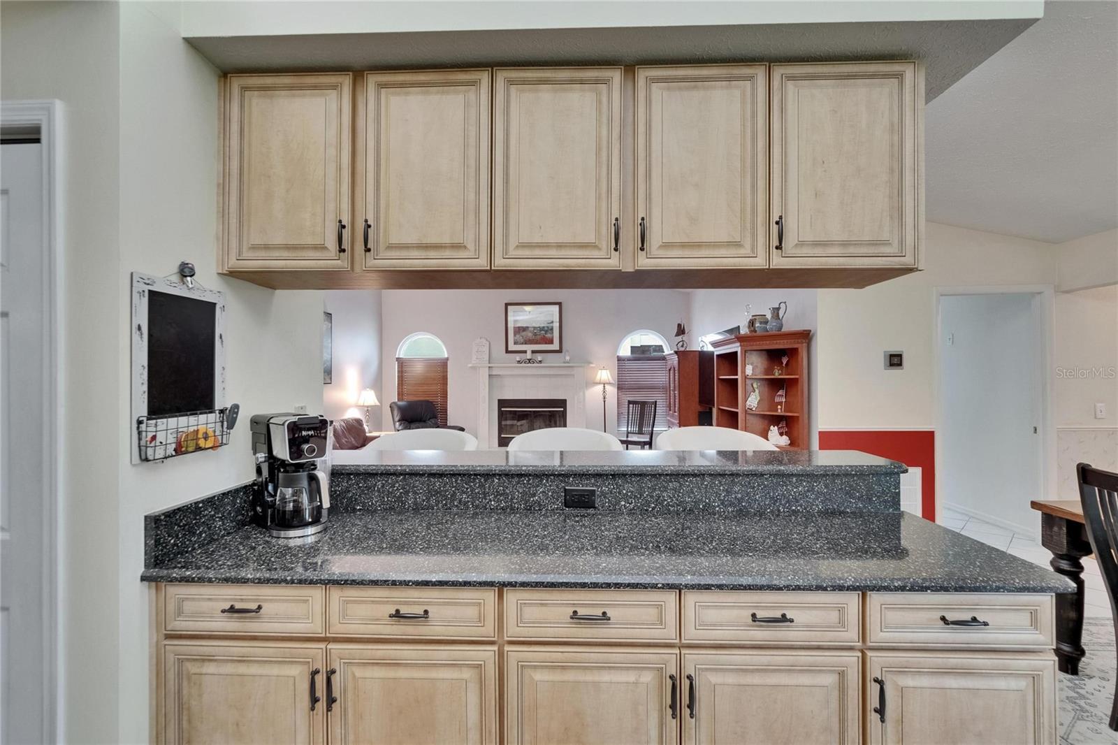 Image 31 of 57 For 905 Balsamina Drive