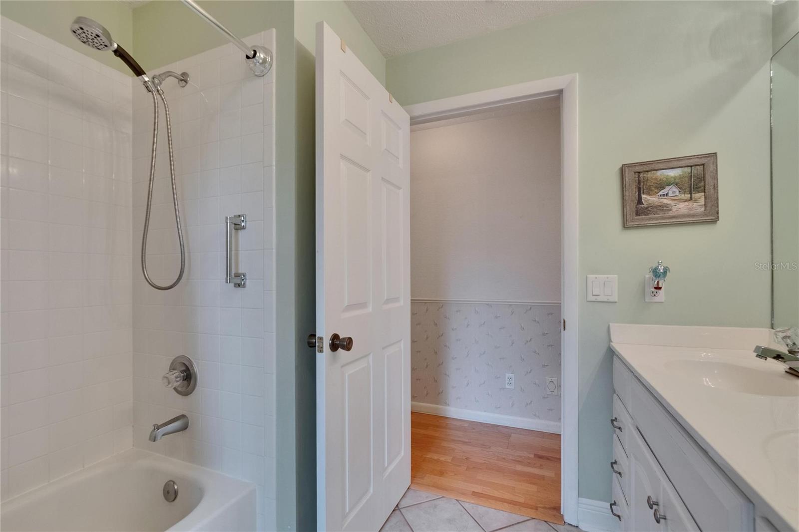 Image 36 of 57 For 905 Balsamina Drive
