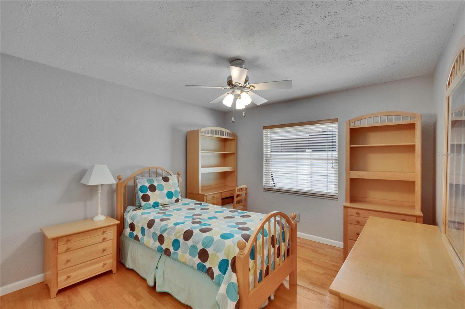 Image 37 of 57 For 905 Balsamina Drive