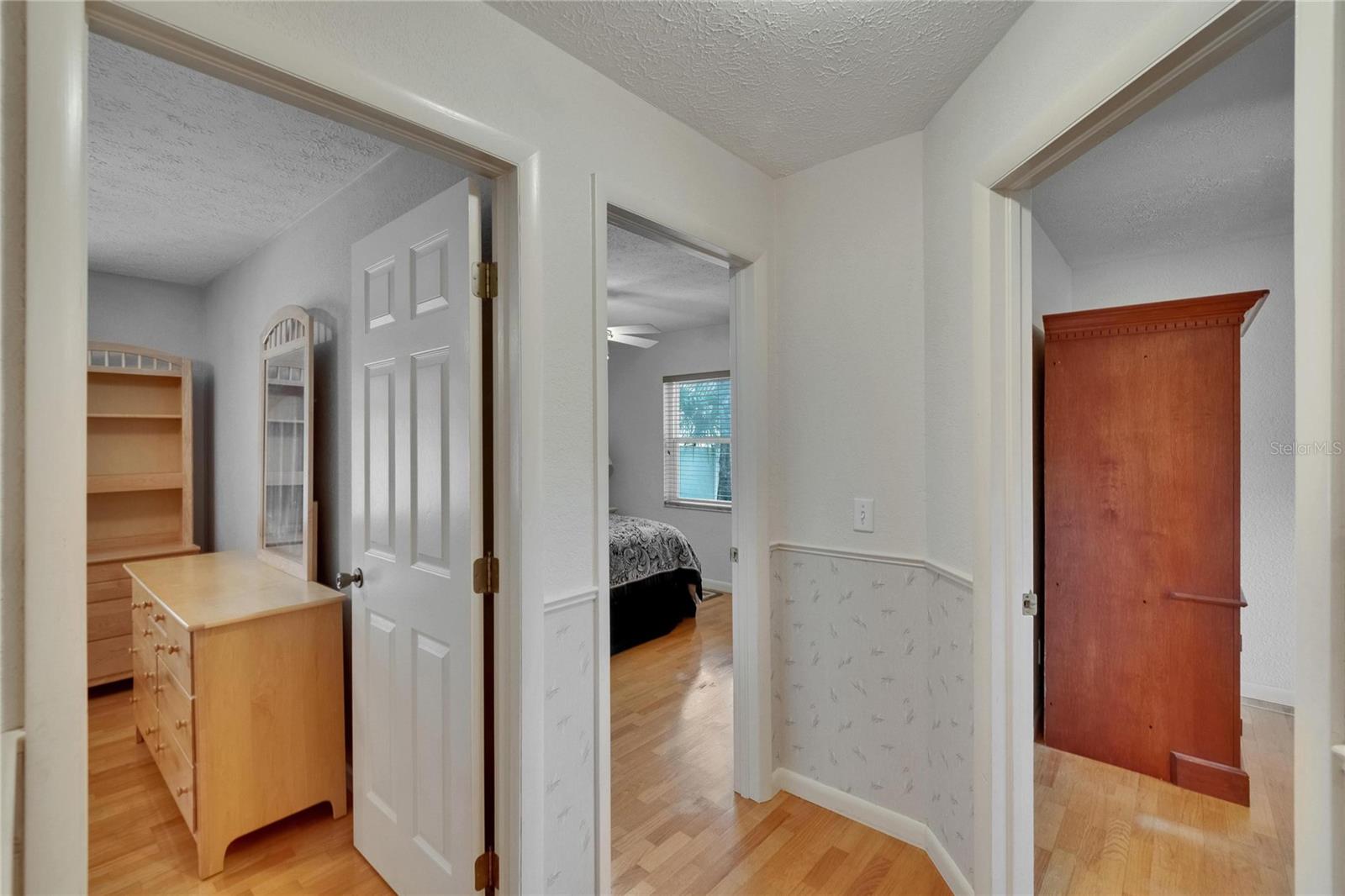Image 42 of 57 For 905 Balsamina Drive