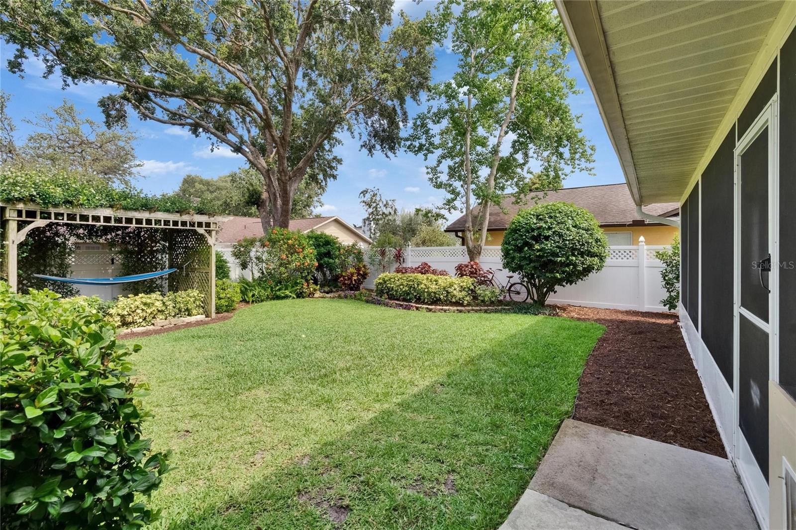 Image 48 of 57 For 905 Balsamina Drive