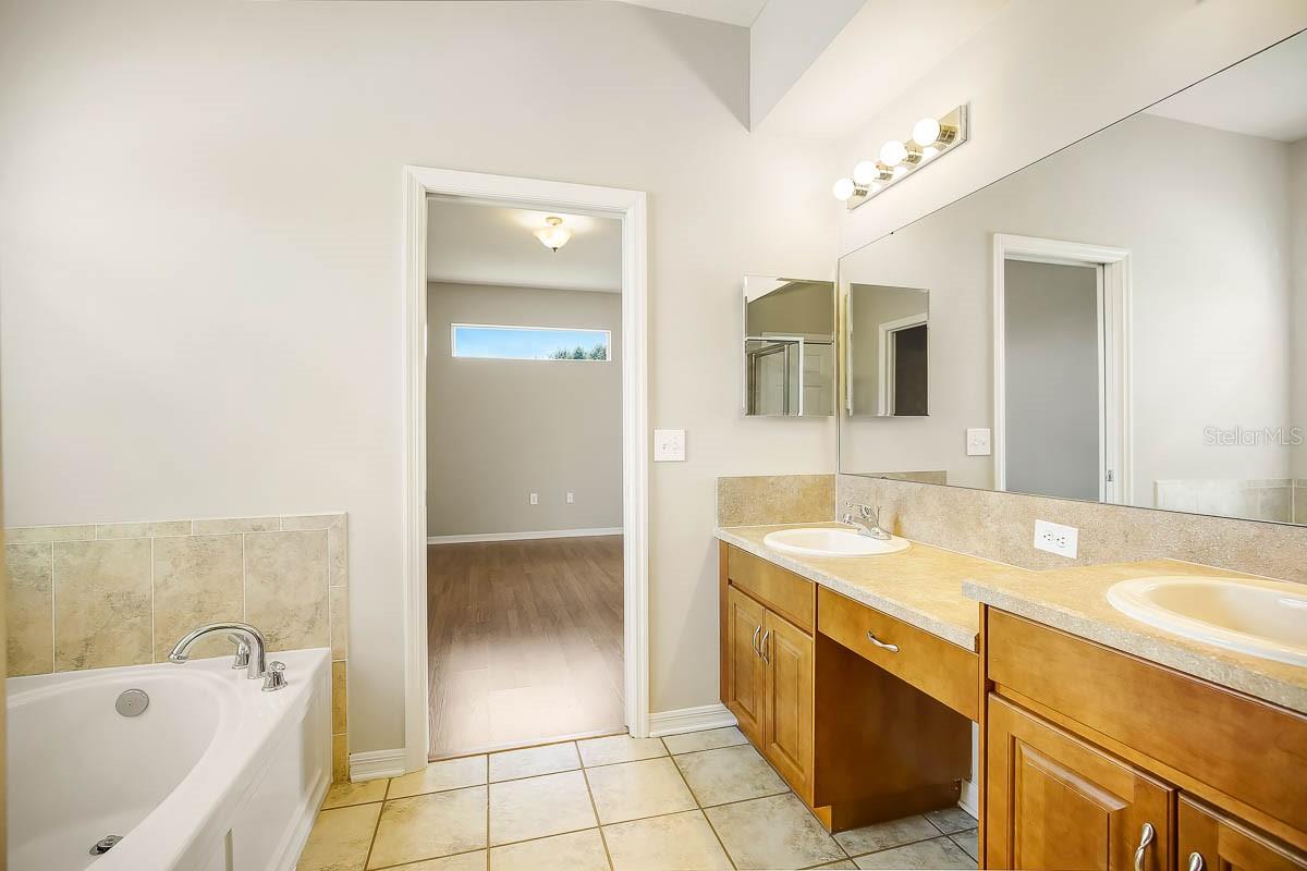 Image 11 of 23 For 13716 Rothman Tate Place