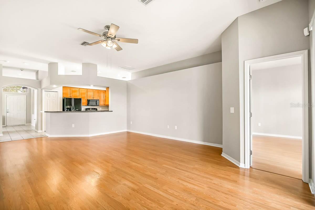 Image 7 of 23 For 13716 Rothman Tate Place