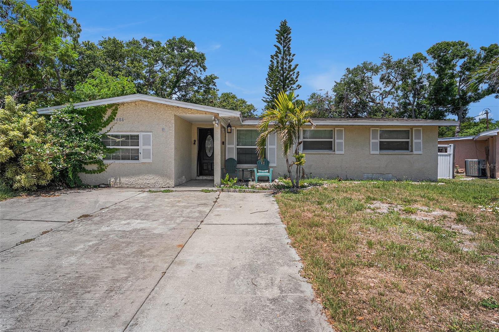 Image 2 of 9 For 11486 92nd Street N