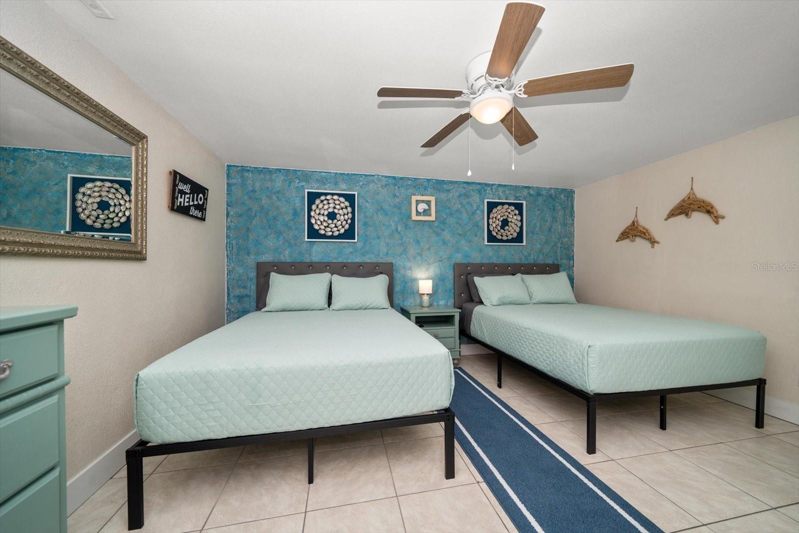 Image 16 of 41 For 603 Mandalay Avenue 105