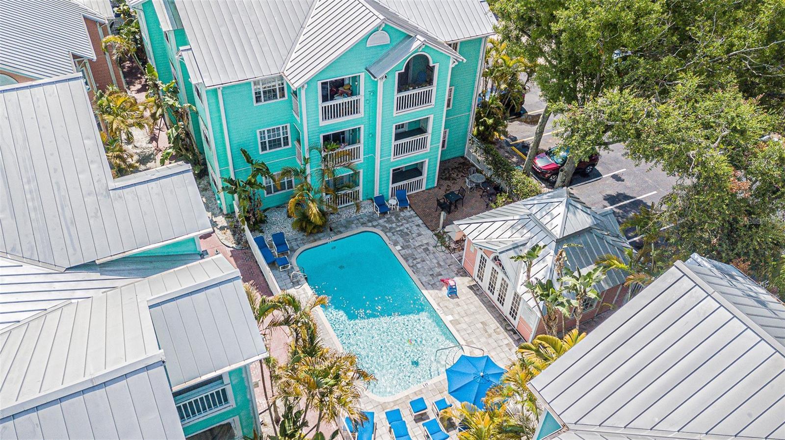 Details for 3002 Cleveland Street D11, TAMPA, FL 33609