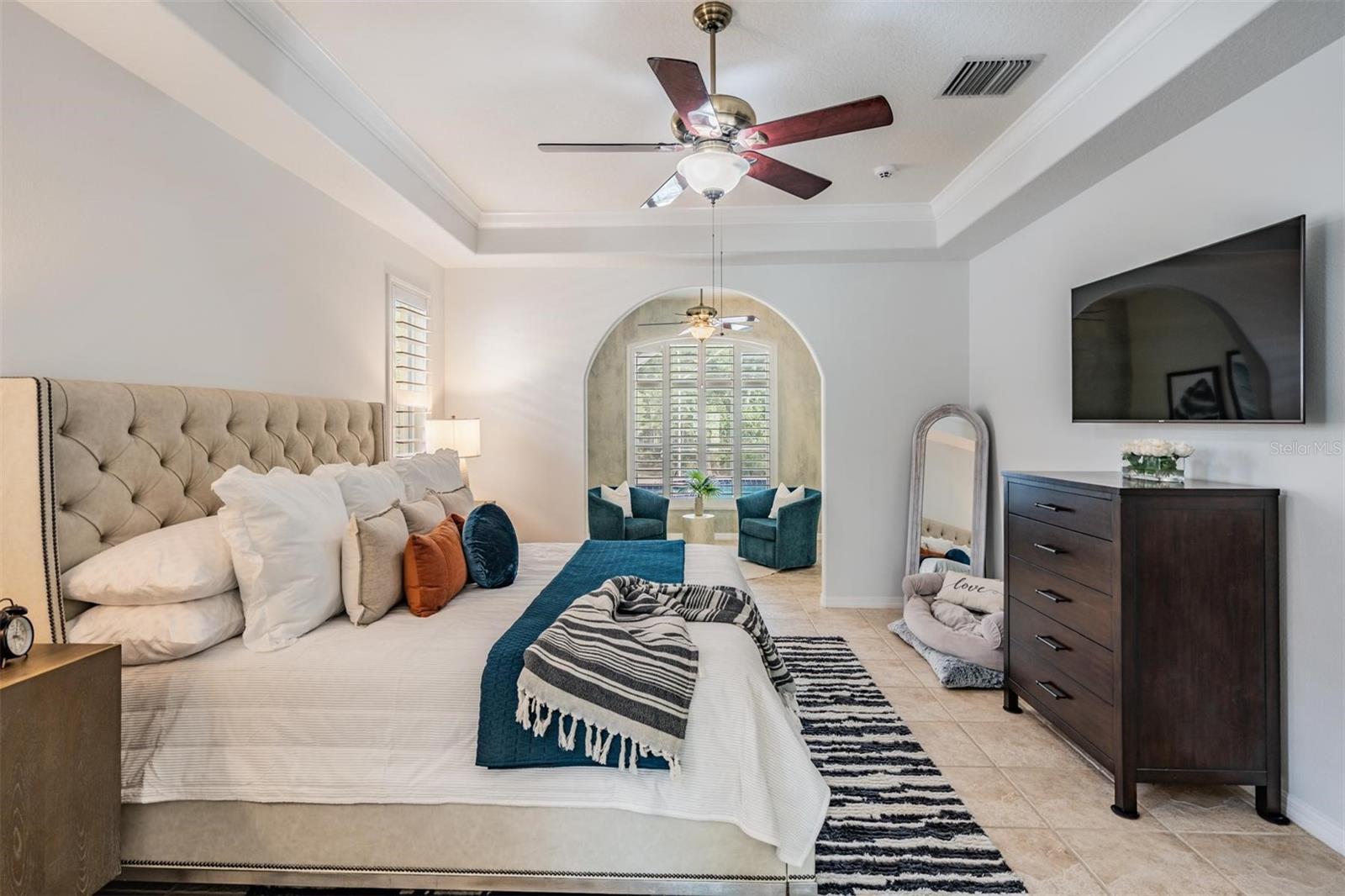 Listing photo id 14 for 10641 Cory Lake Drive
