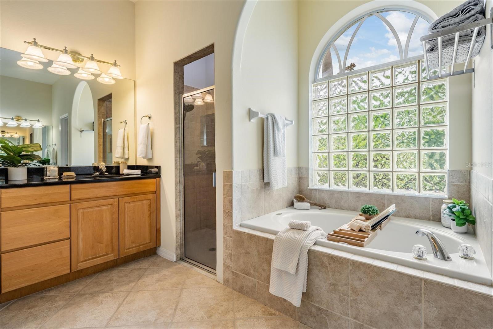 Listing photo id 19 for 10641 Cory Lake Drive