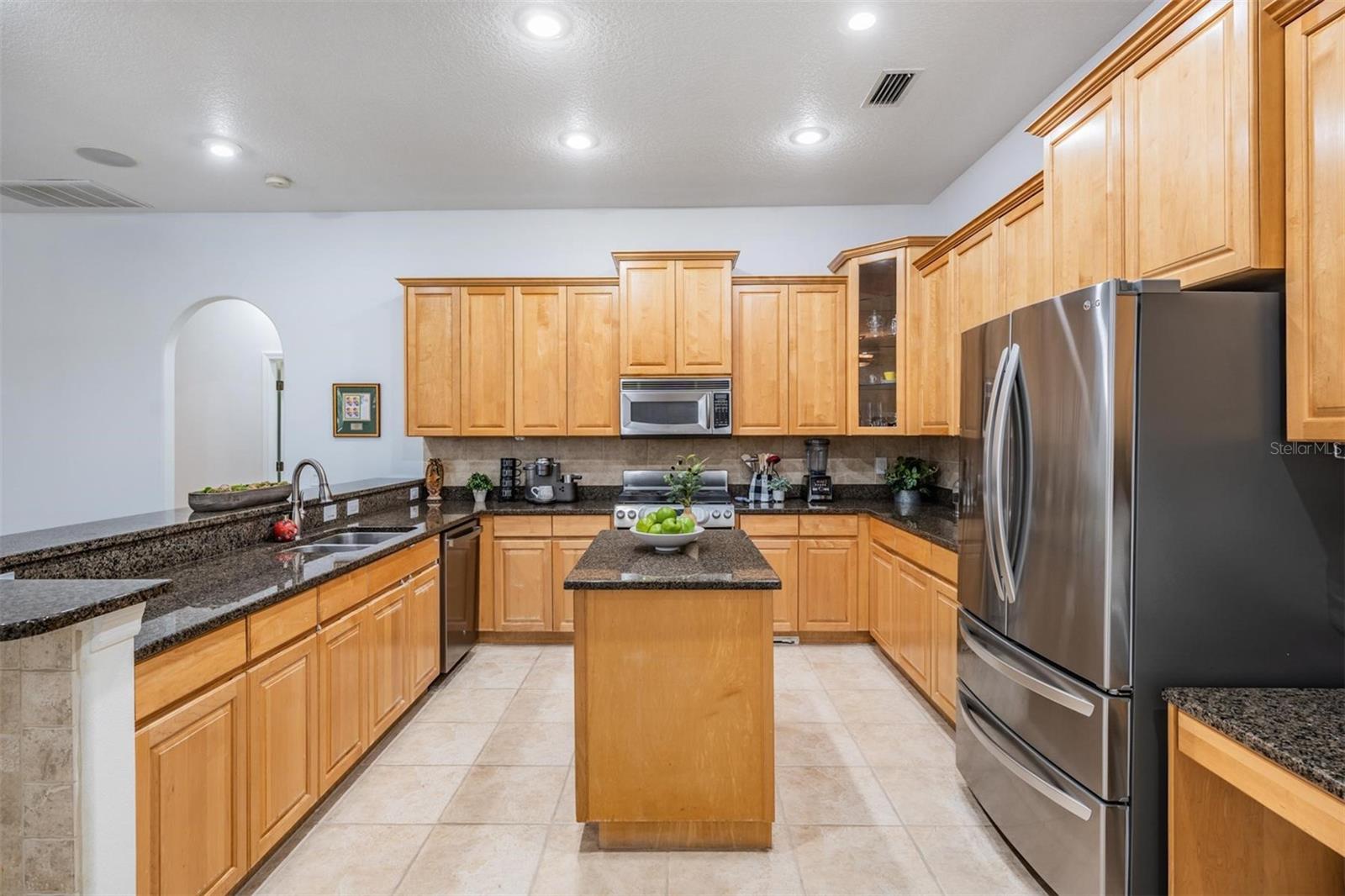 Listing photo id 23 for 10641 Cory Lake Drive