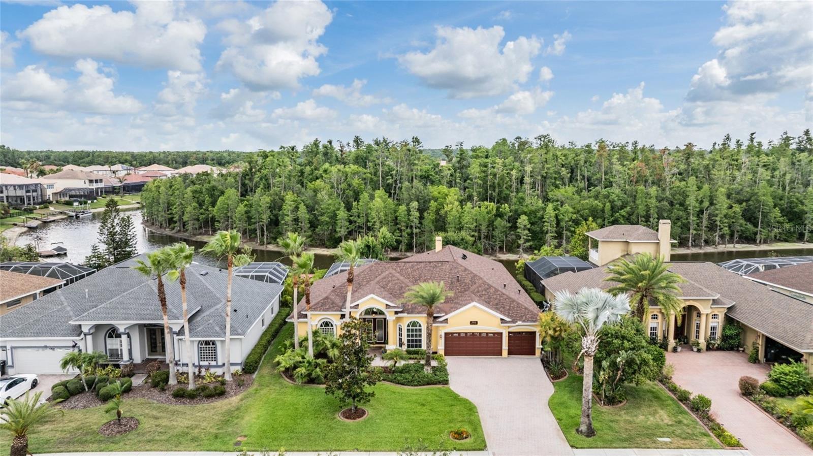 Listing photo id 1 for 10641 Cory Lake Drive