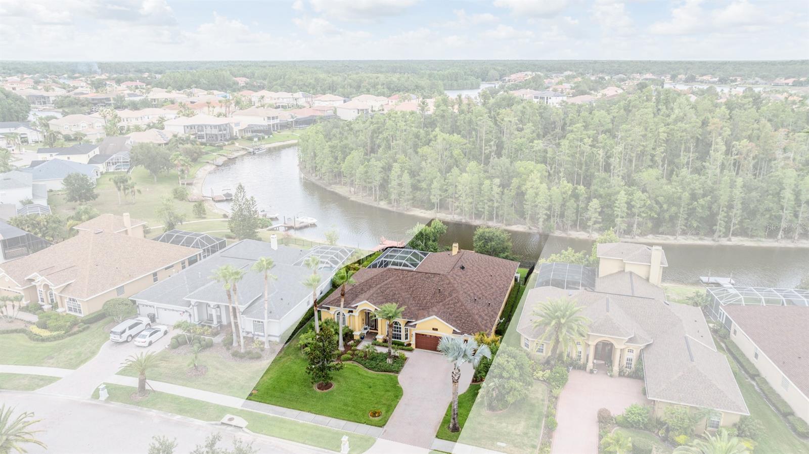 Listing photo id 2 for 10641 Cory Lake Drive