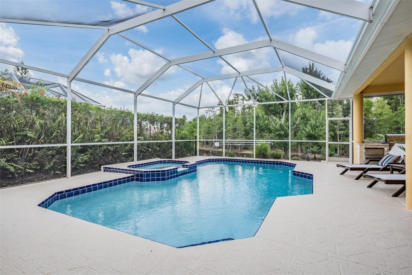 Listing photo id 42 for 10641 Cory Lake Drive