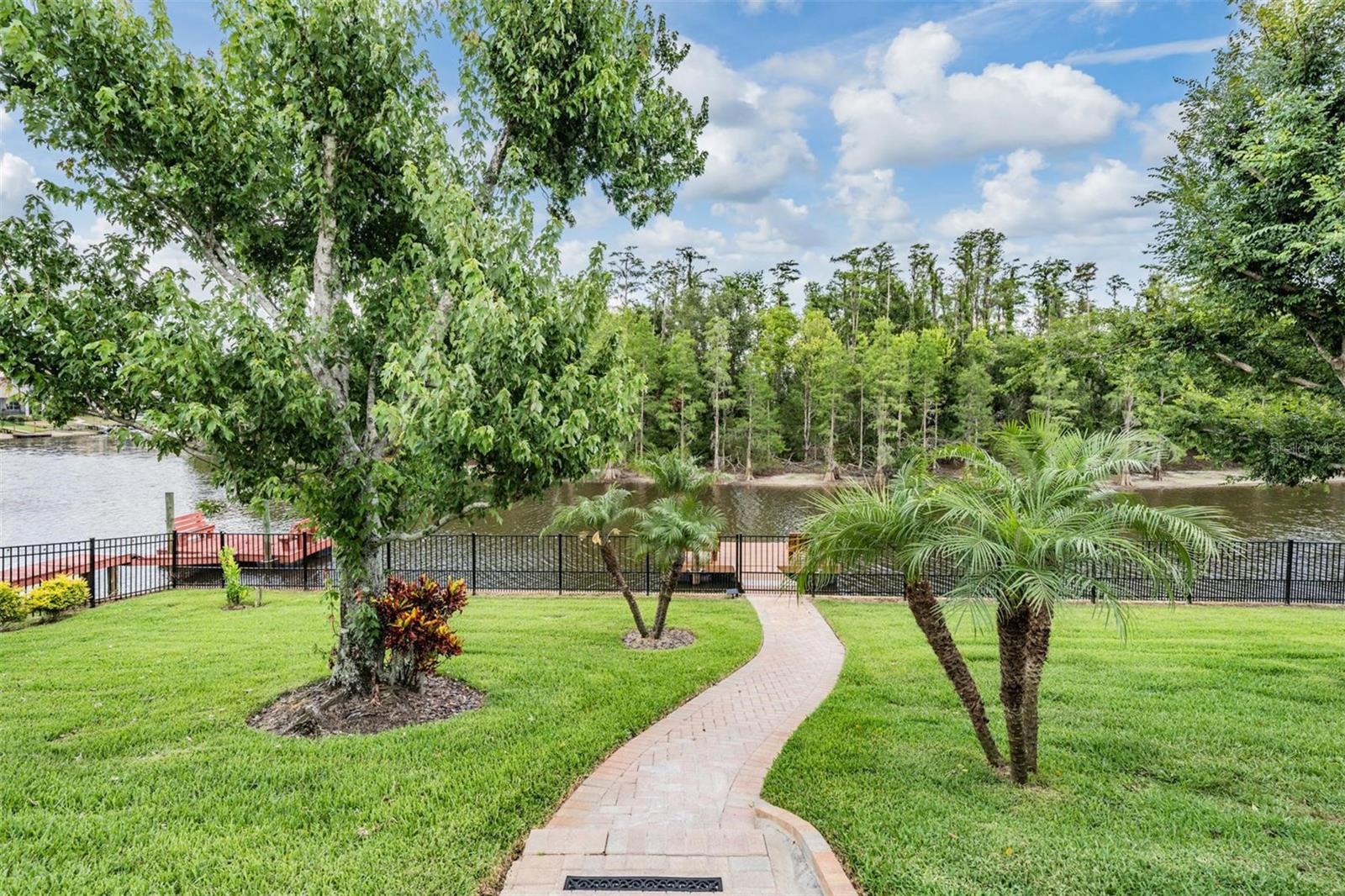 Listing photo id 45 for 10641 Cory Lake Drive