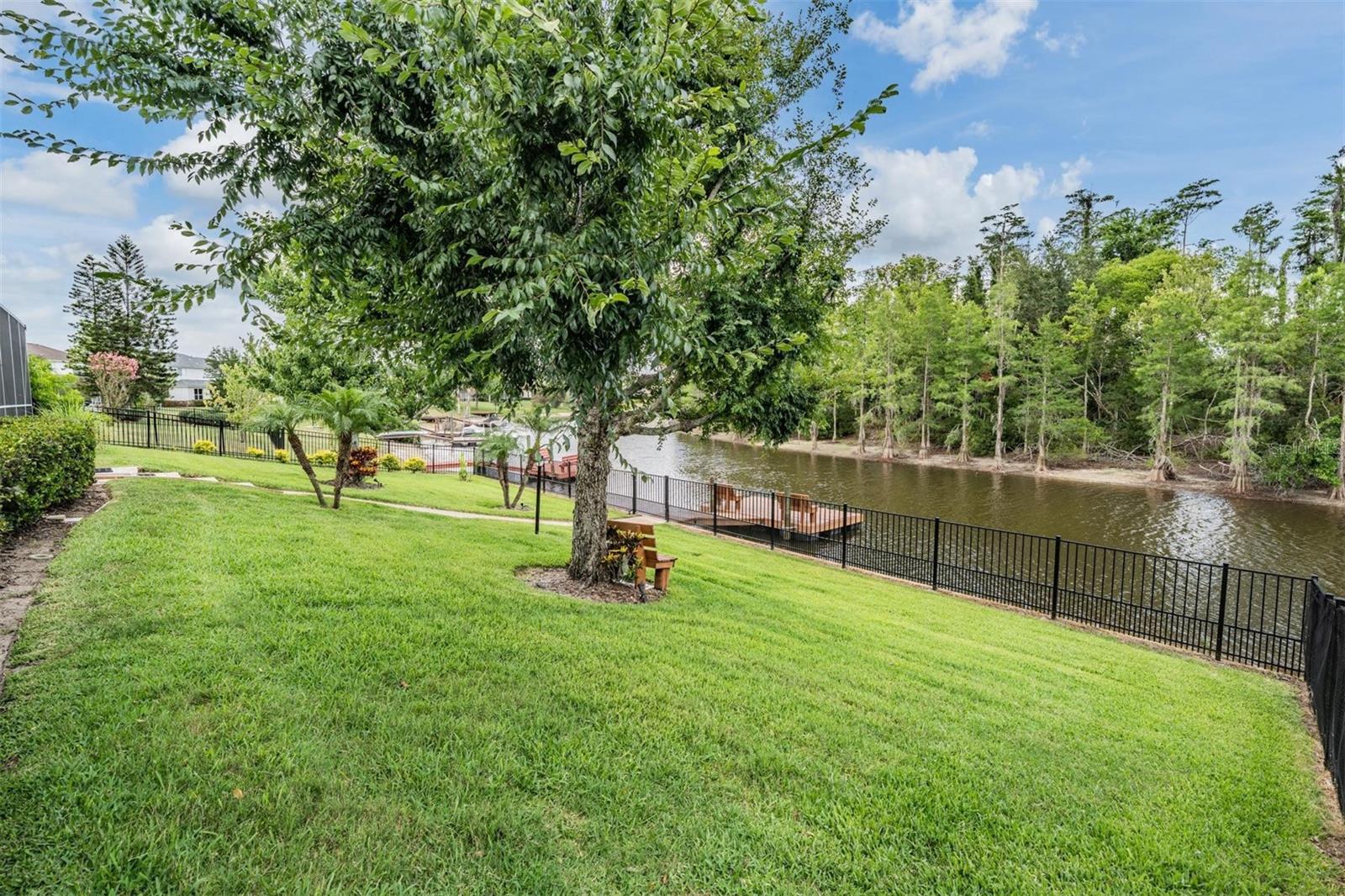 Listing photo id 46 for 10641 Cory Lake Drive