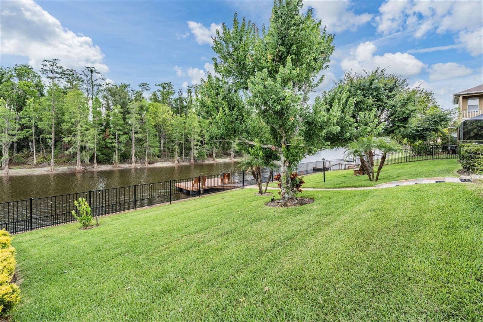 Listing photo id 47 for 10641 Cory Lake Drive
