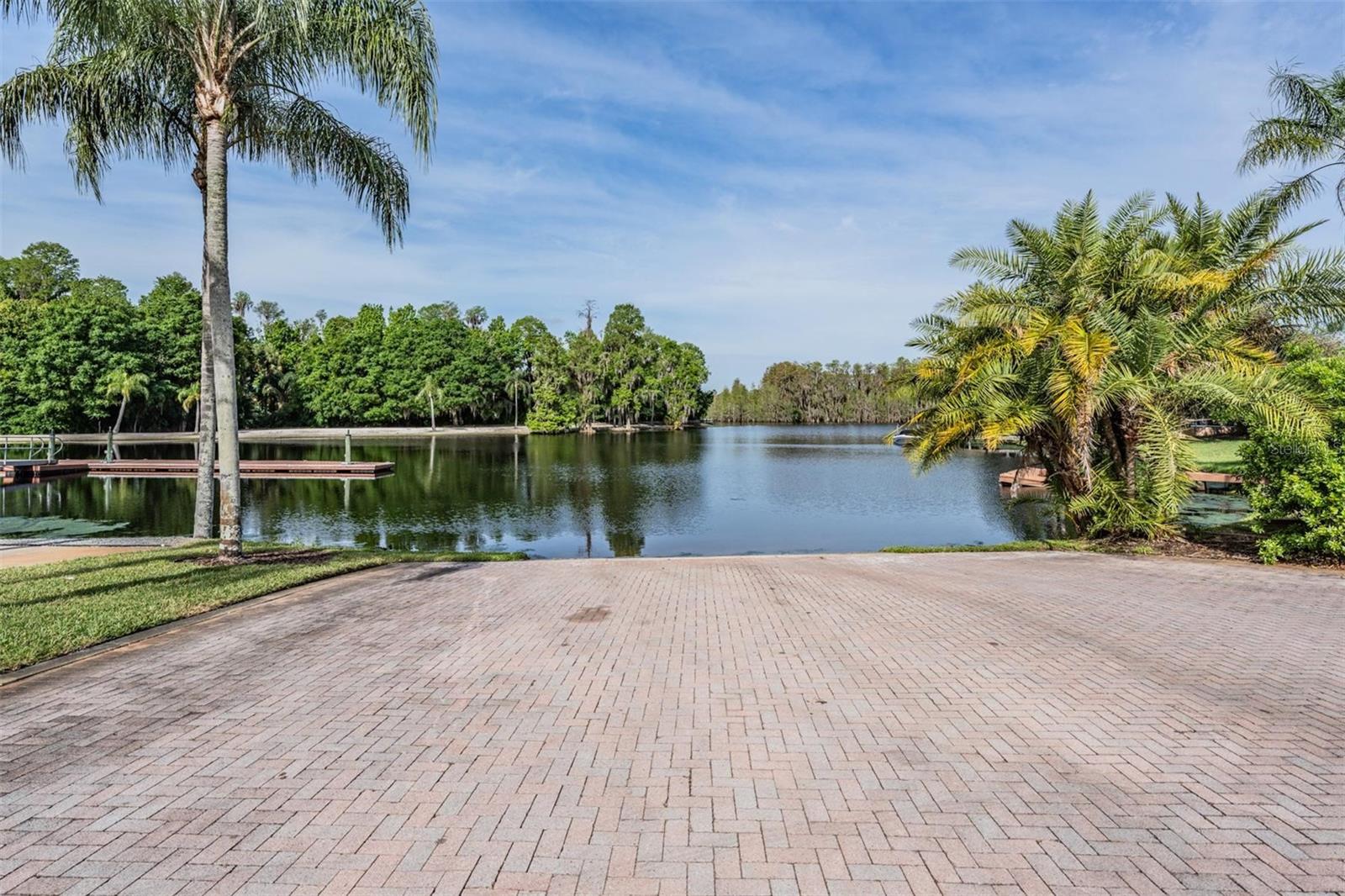 Listing photo id 62 for 10641 Cory Lake Drive