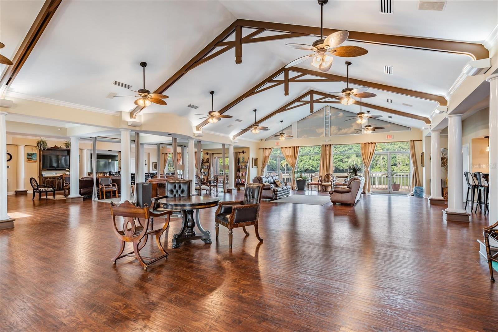 Listing photo id 65 for 10641 Cory Lake Drive