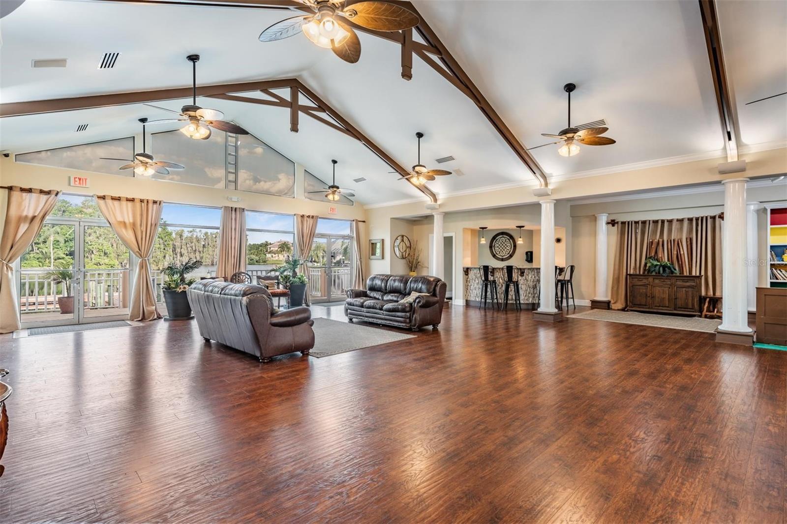 Listing photo id 67 for 10641 Cory Lake Drive