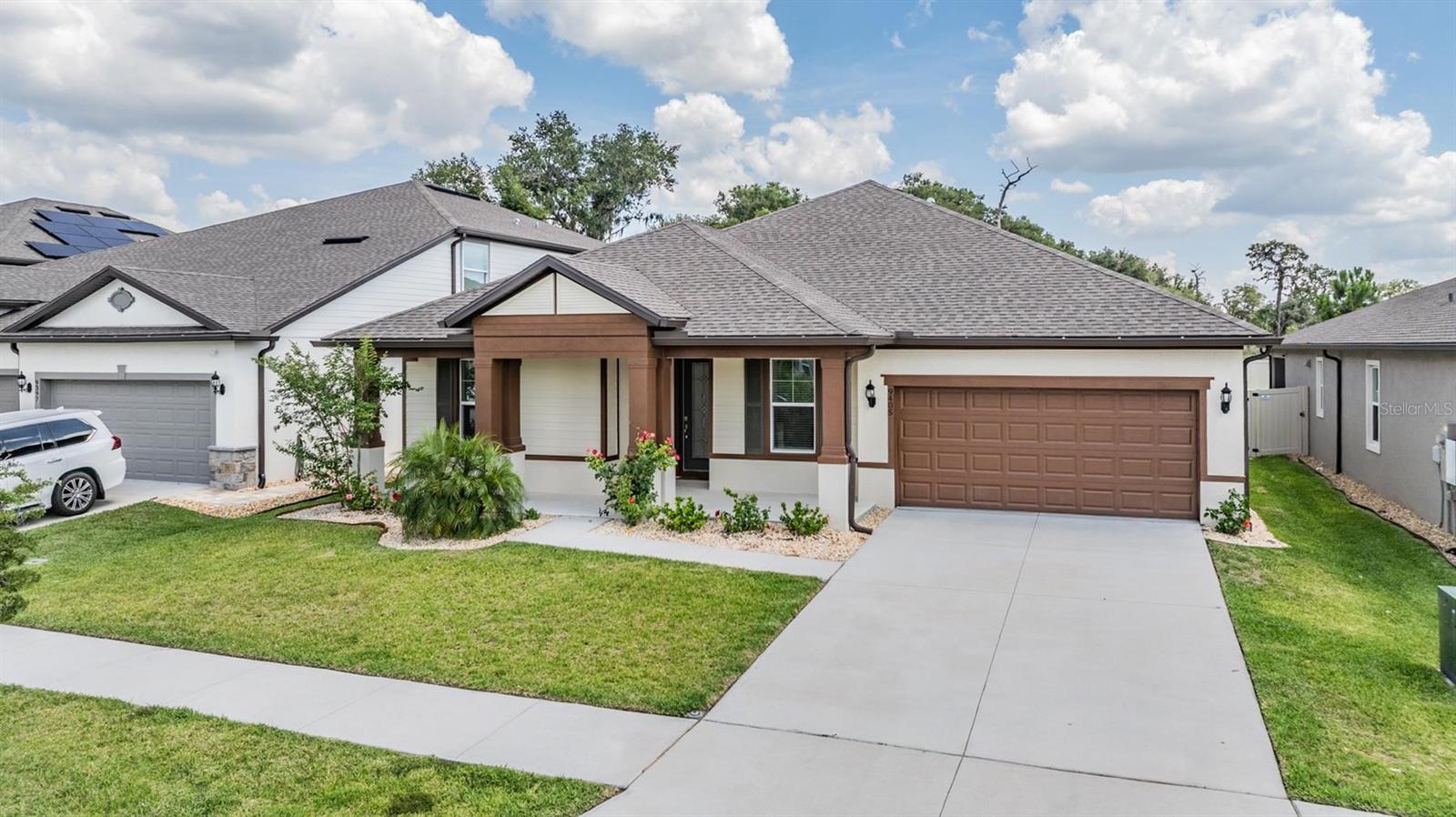 Image 53 of 73 For 9405 Ibis Grove Boulevard