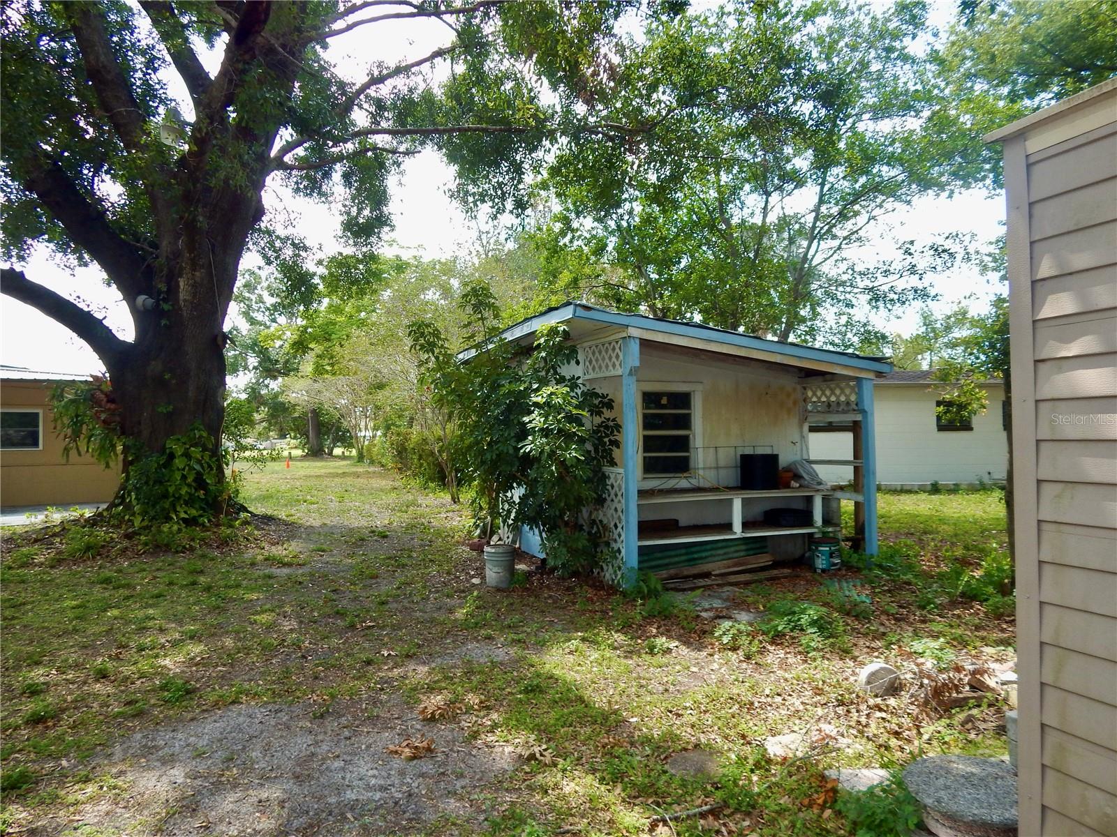Listing photo id 18 for 10308 Fore Drive