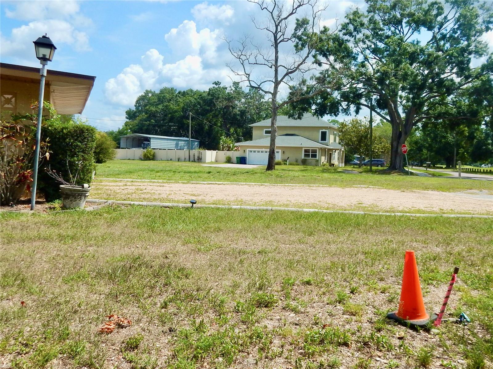 Listing photo id 21 for 10308 Fore Drive