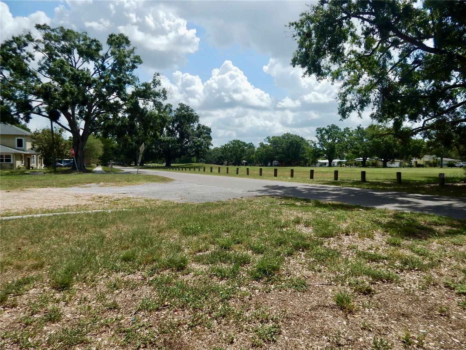 Listing photo id 22 for 10308 Fore Drive