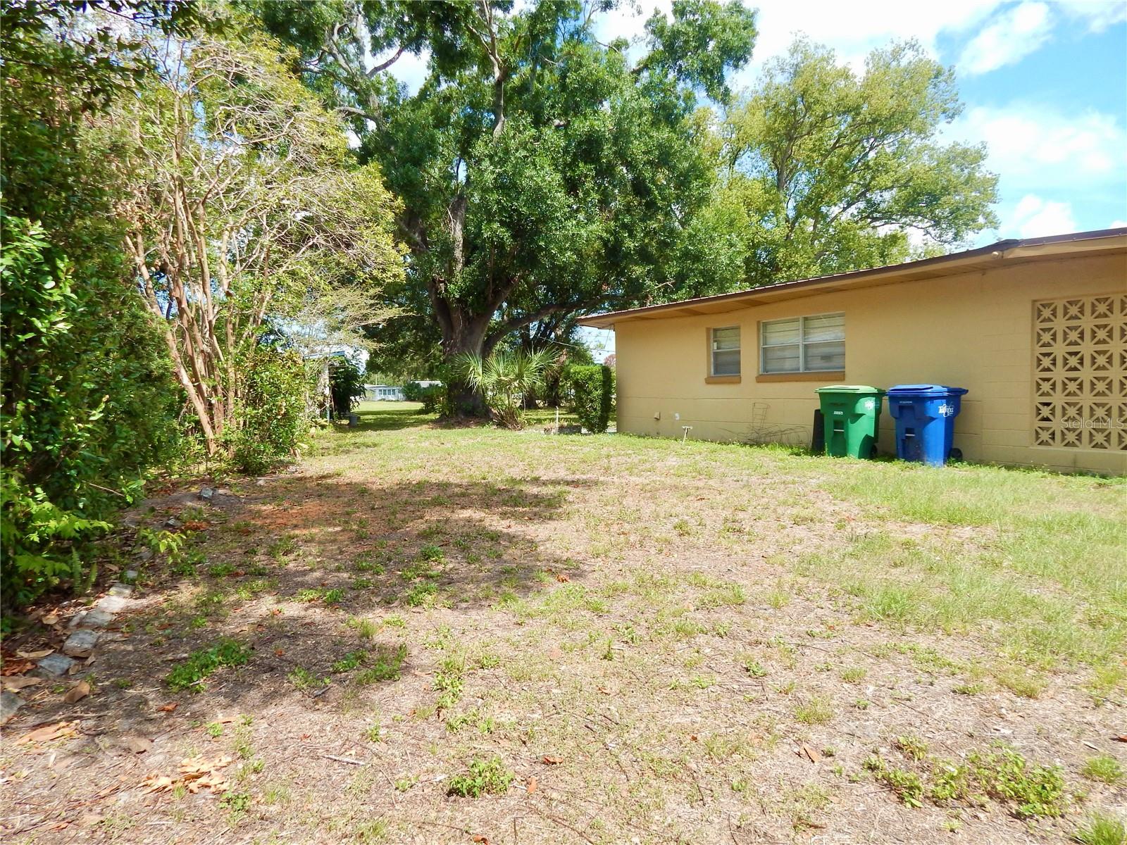 Listing photo id 26 for 10308 Fore Drive
