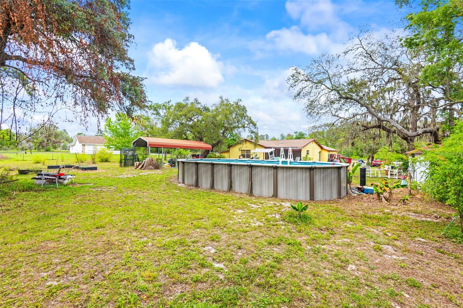 Listing photo id 1 for 14339 Mayer Avenue